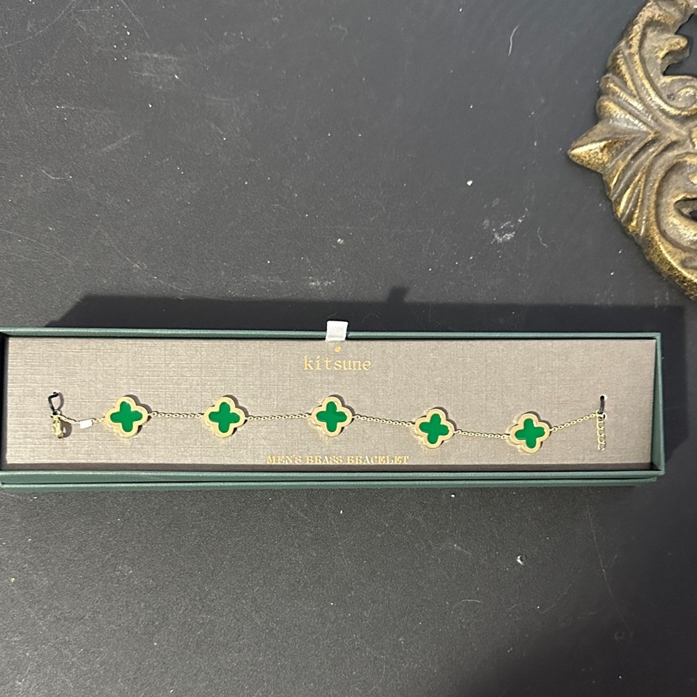 Kitsune st Patrick’s day men’s clover bracelet